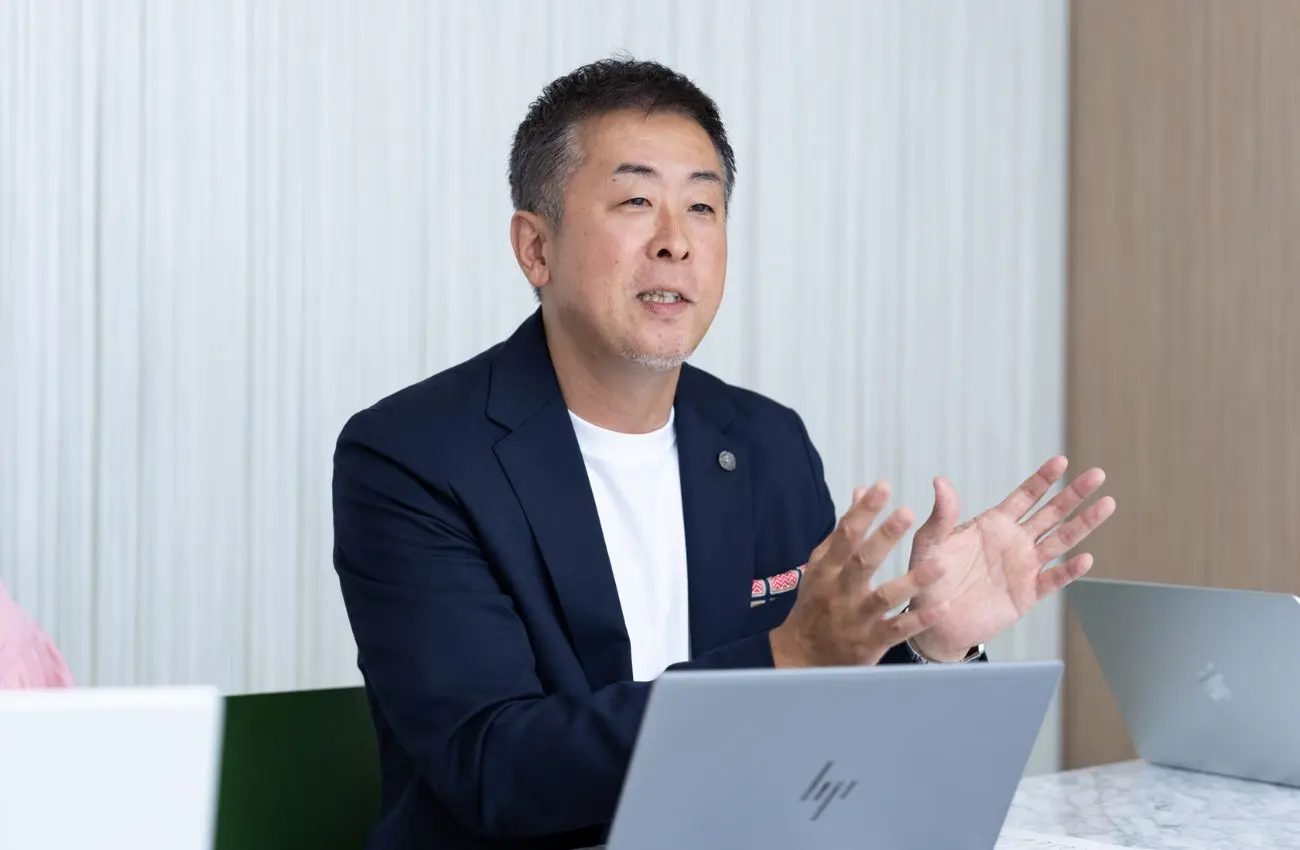 インタビューカット 廣崎様