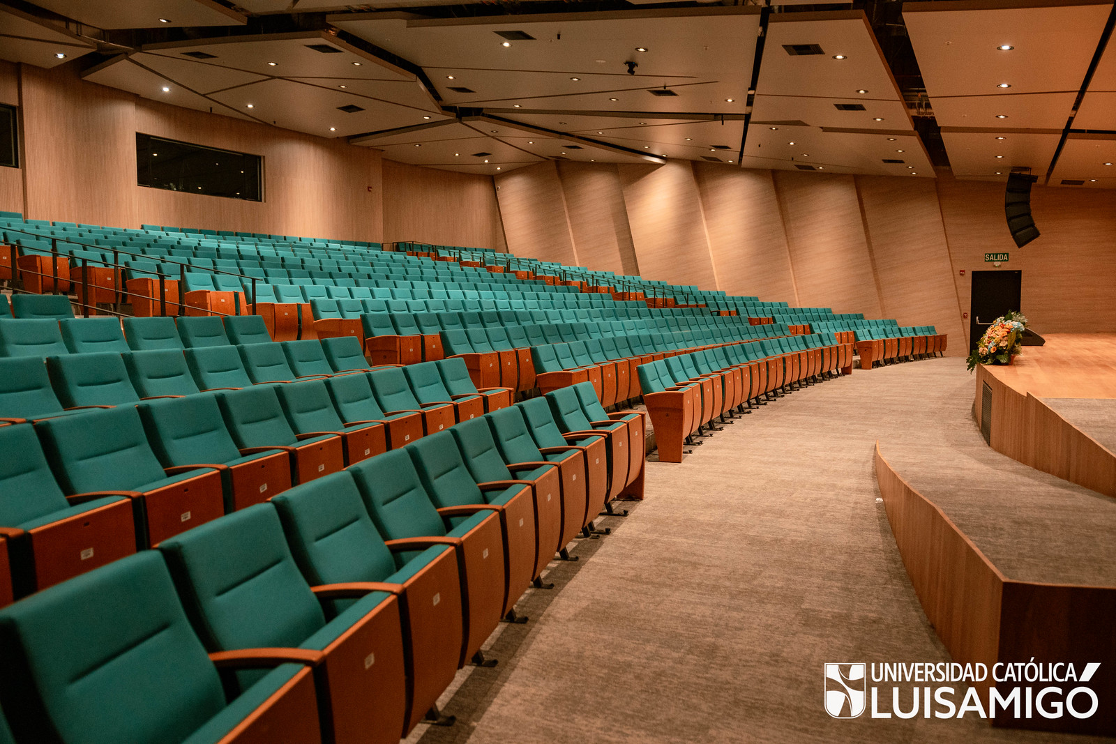 Universidad Católica Luis Amigó, Teatro Mayor San José