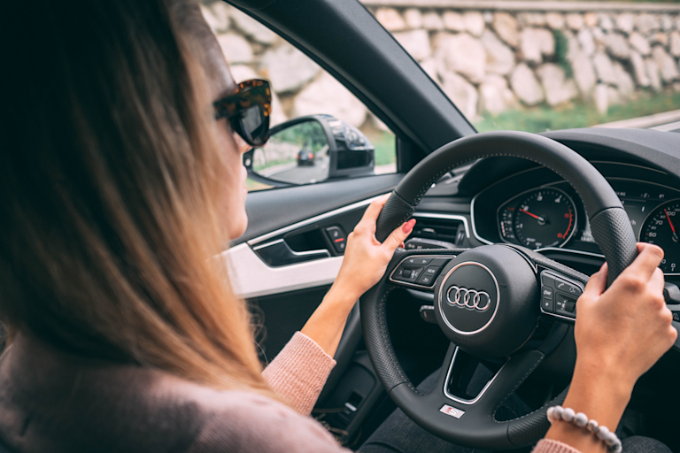 Car Tracker Device: Never Lose Your Car Again