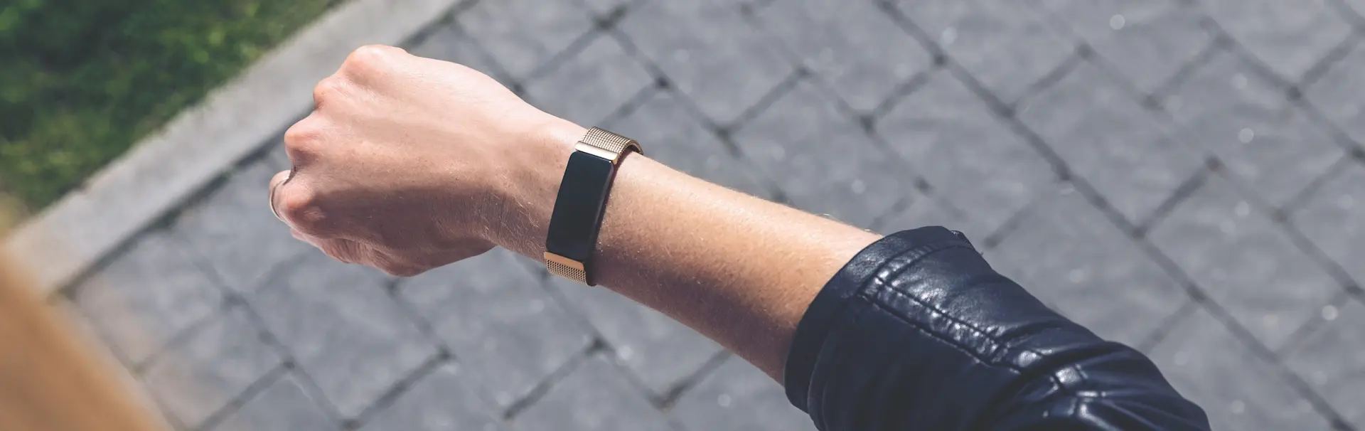 A Tile enabled fitbit