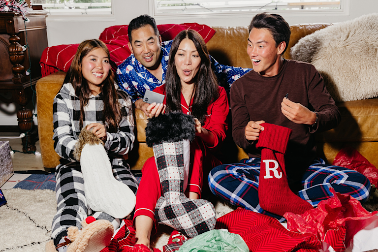 Best Stocking Stuffers for Tech Lovers