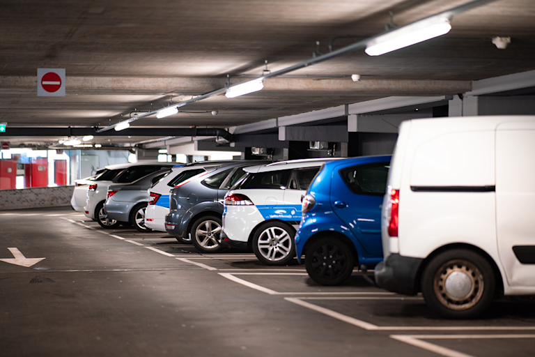 How to Find Your Lost Parked Car with Tile