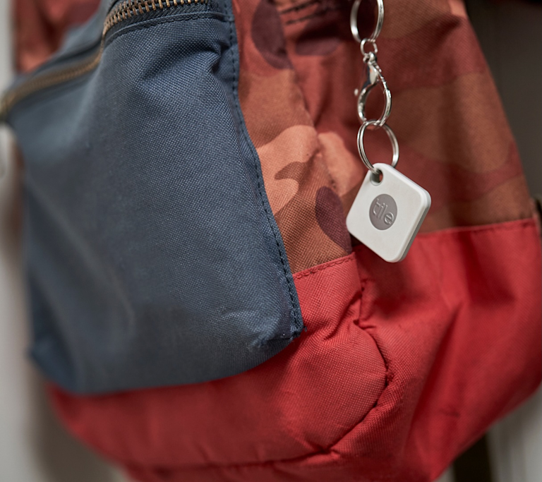 Always Looking for Your Bag? Try This Backpack Tracker