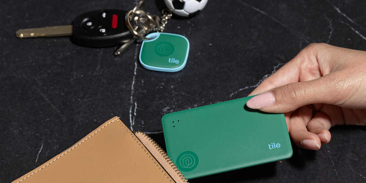 How Does Tile Work? How Tile Trackers Work Bluetooth Trackers