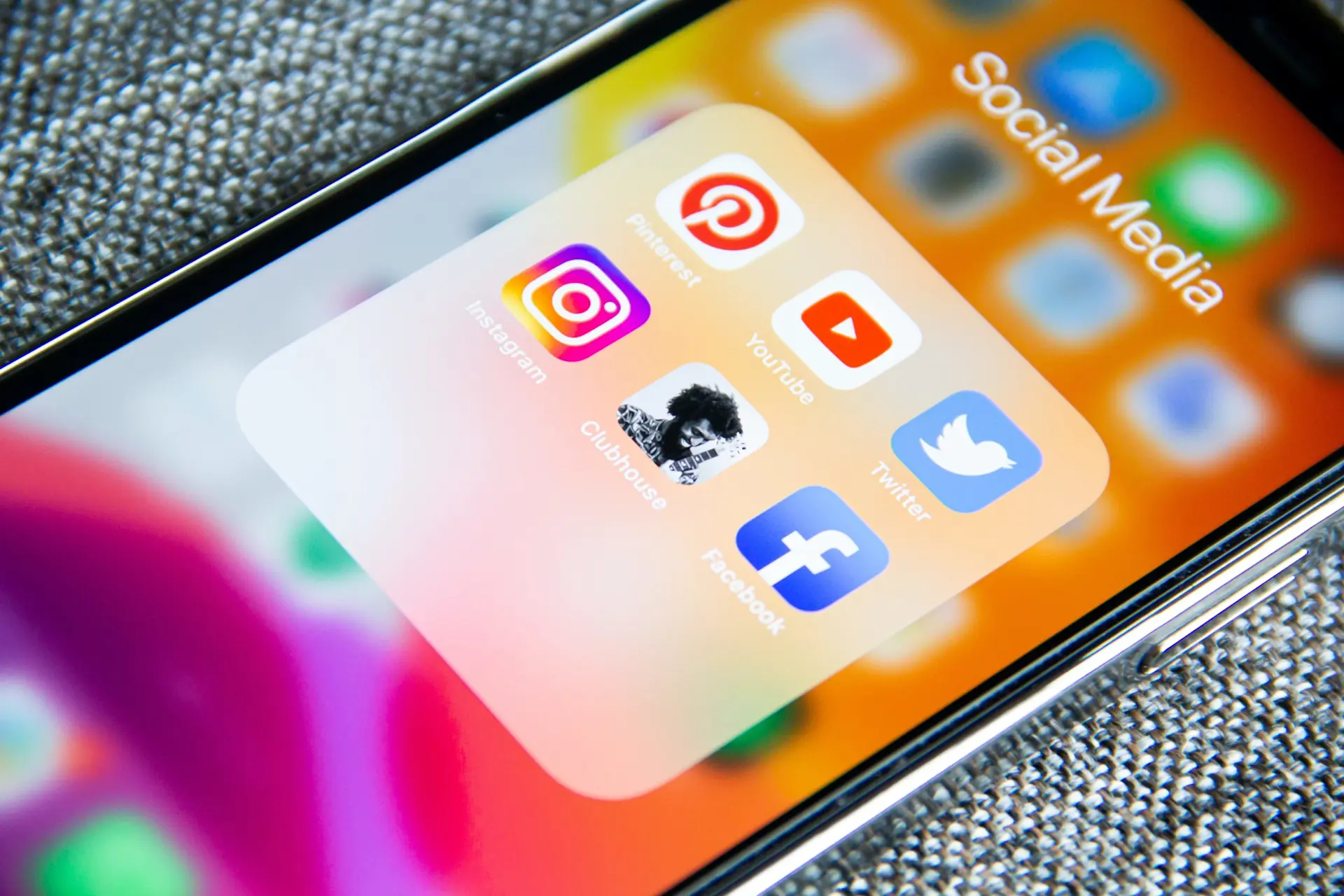 [Blog] Life360 Social Media Highlights – Oct 2022