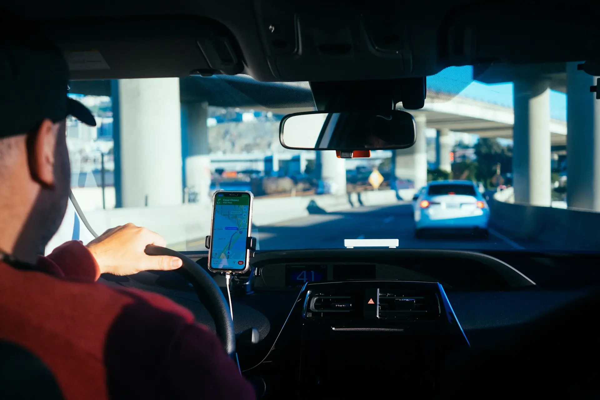 [Blog] Uber Safety Tips for Women