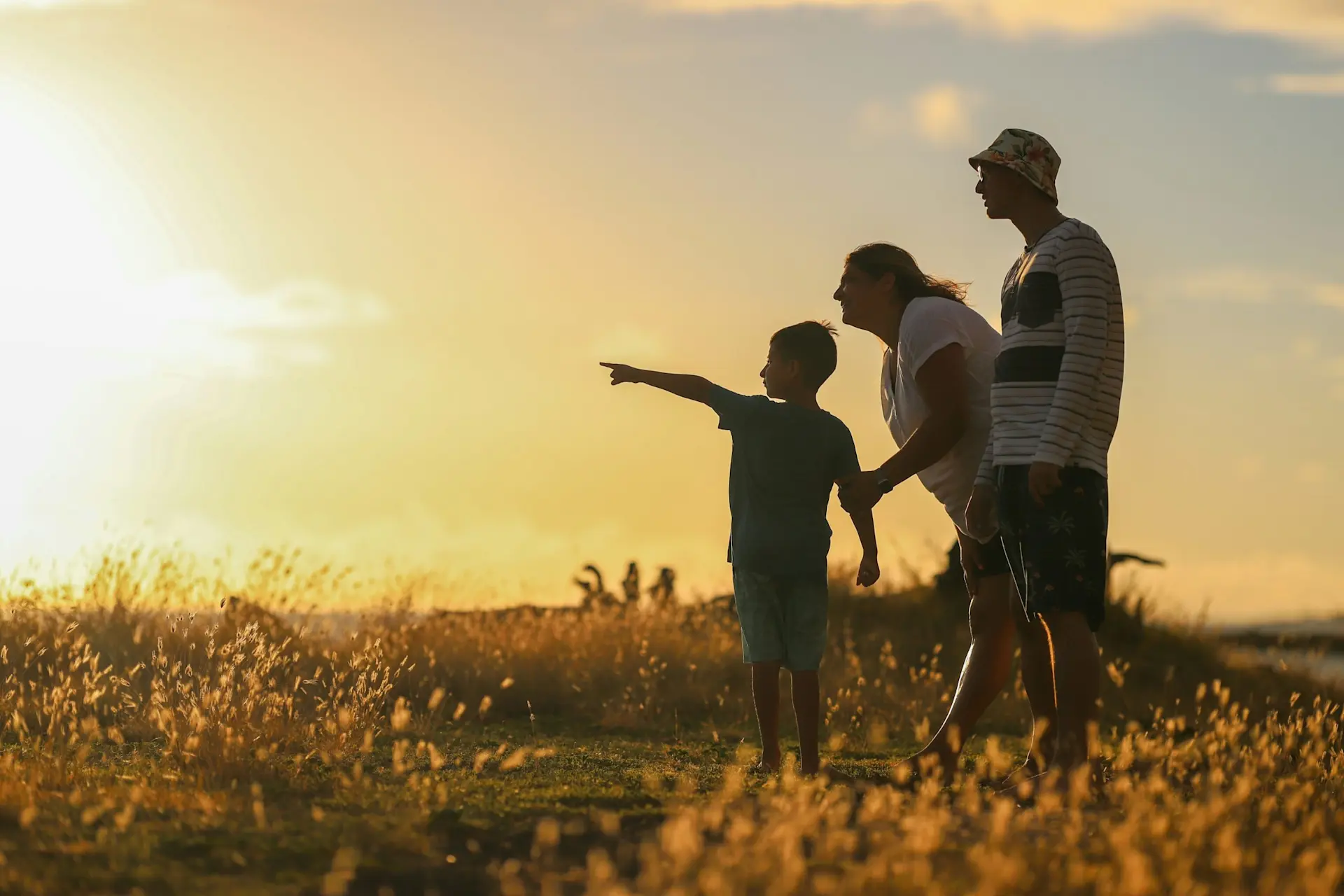 [Blog] How to Avoid Helicopter Parenting