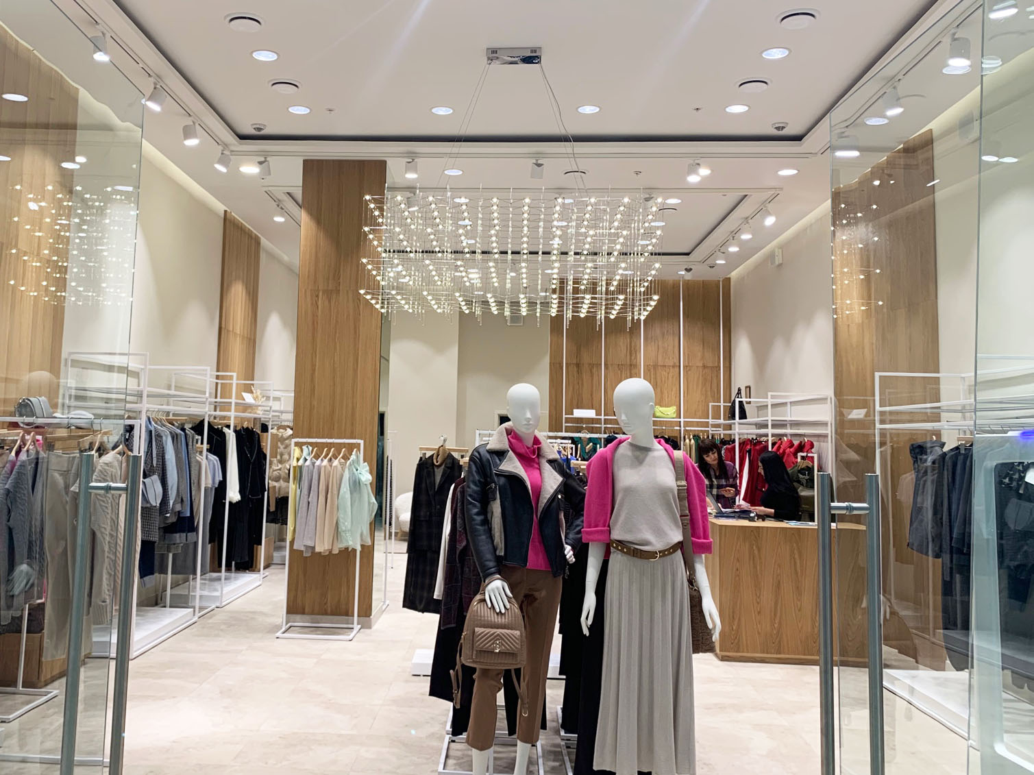 Дизайн магазина одежды 