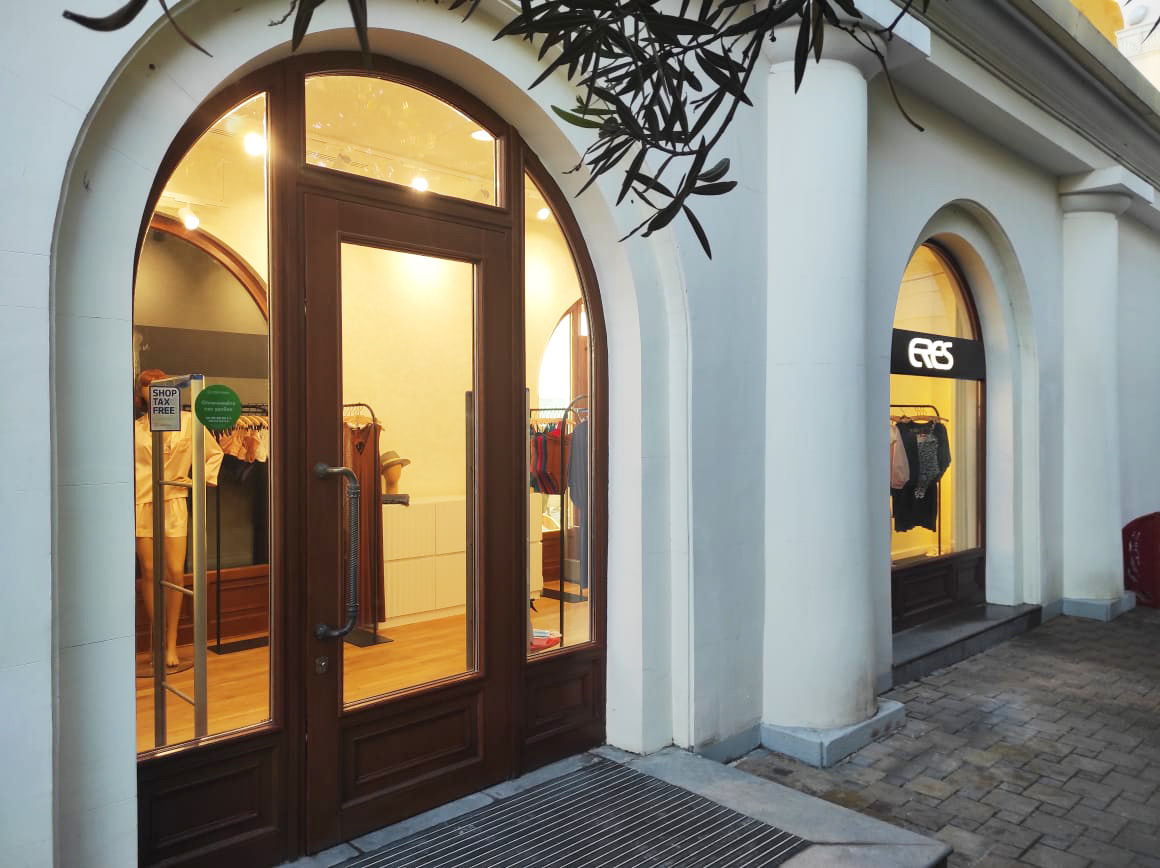 Дизайн салон белья в Морпоту г. Сочи 