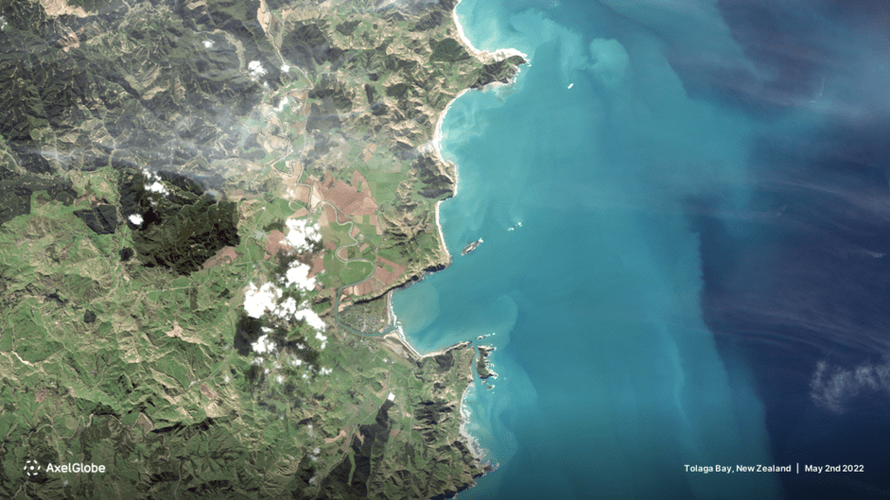 UP42’s unique data management and streaming capabilities 