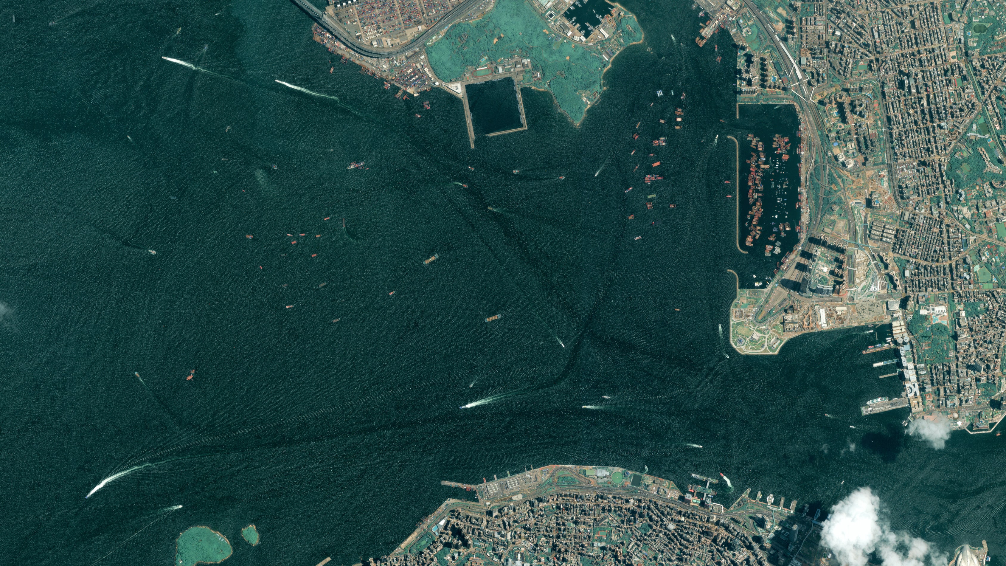 pleiades-hong-kong-harbour