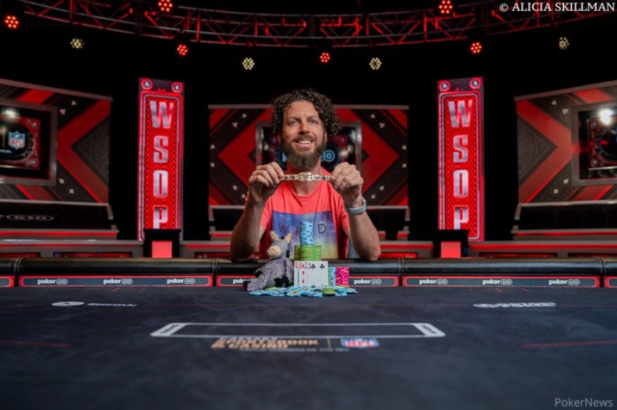Christopher Vitch – Photo by WSOP / Pokernews