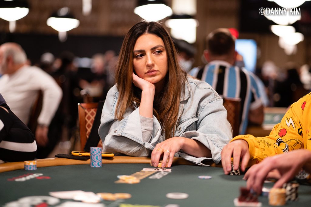 Kelly Minkin – photo Pokernews