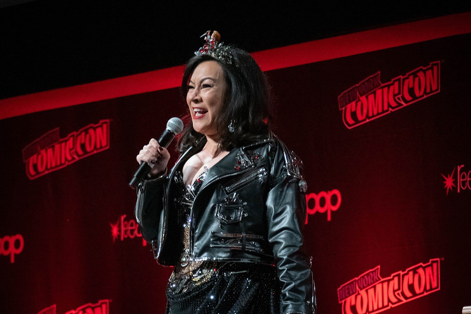 Actress Jennifer Tilly at the New York Comic Con on Oct. 8, 2021. (Image from Chris Roth / Wikimedia Commons)