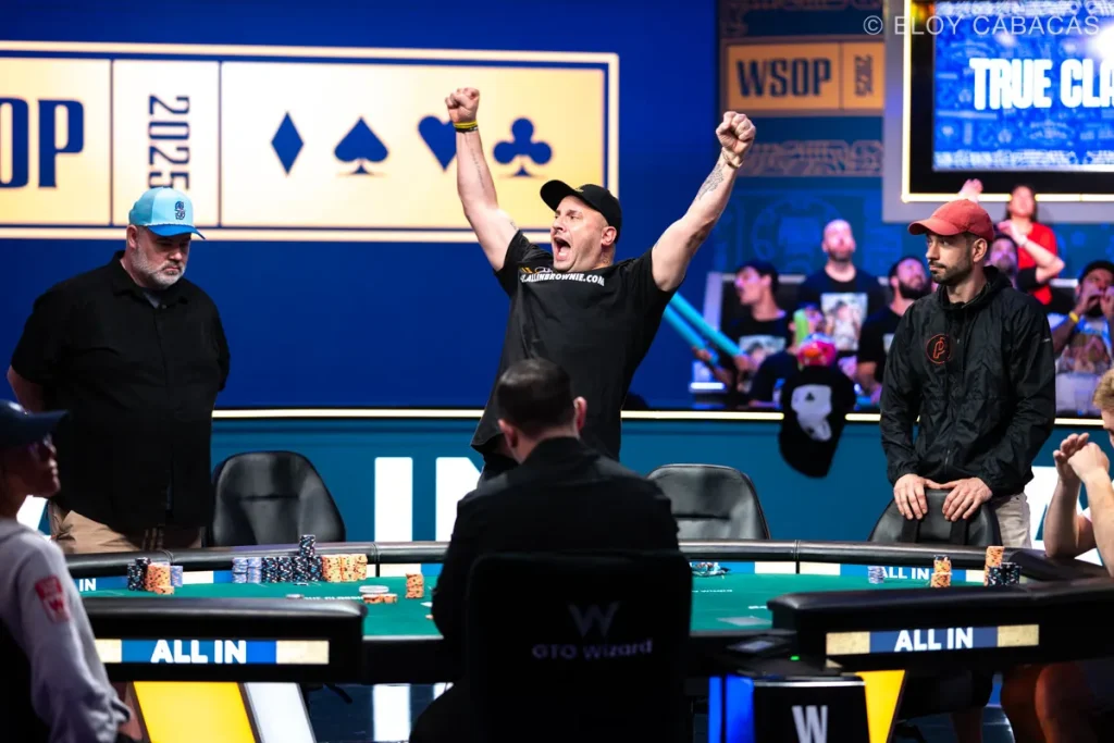 Michael Mizrachi gets lucky on John Wasnock - Photo by Pokernews