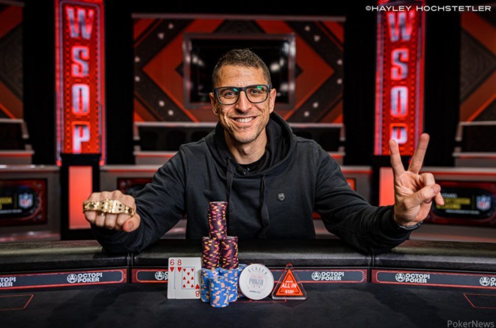 Simeon Spasov – Photo by WSOP / Pokernews
