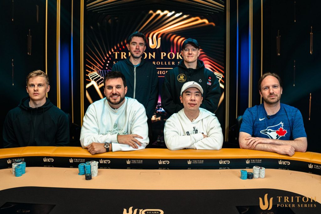 The final table (clockwise from back left): Richard Gryko, Jason Koon, Mike Watson, Chan Wai Leong, Cesar Garcia, Martin Dam.