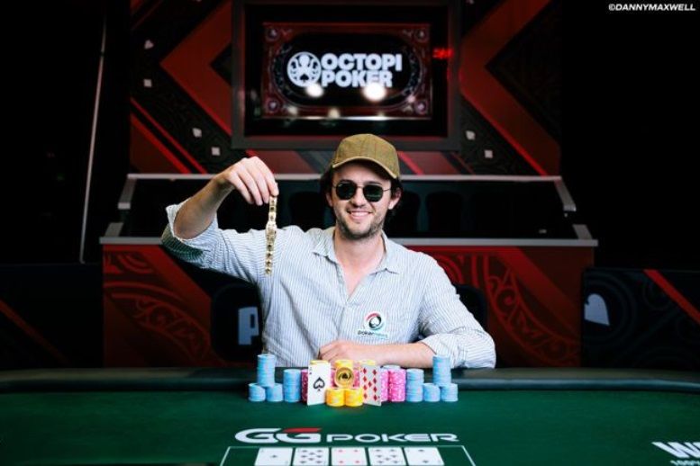 Hector Berry – Photo by WSOP / Pokernews