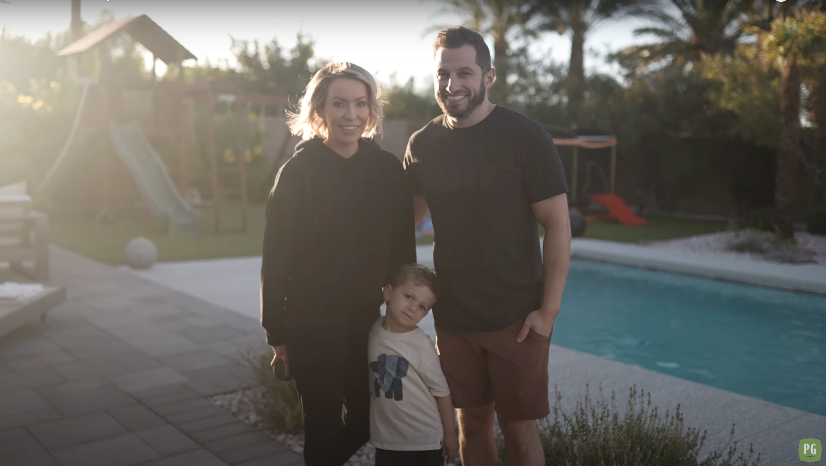 Phil Galfond and his wife Farah and son Spencer. Image from the “Who Is This Guy?” YouTube docuseries.