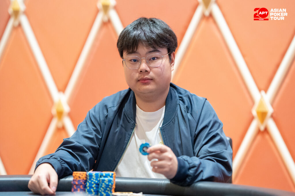 Fuyu Yang