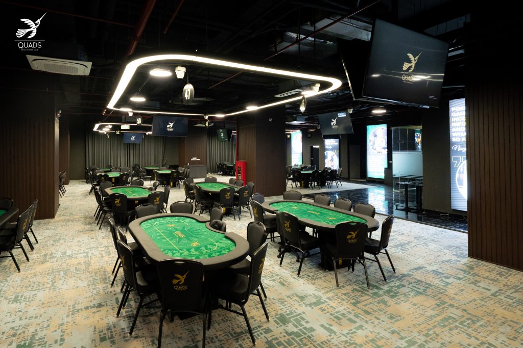 Quads Poker Club Hanoi
