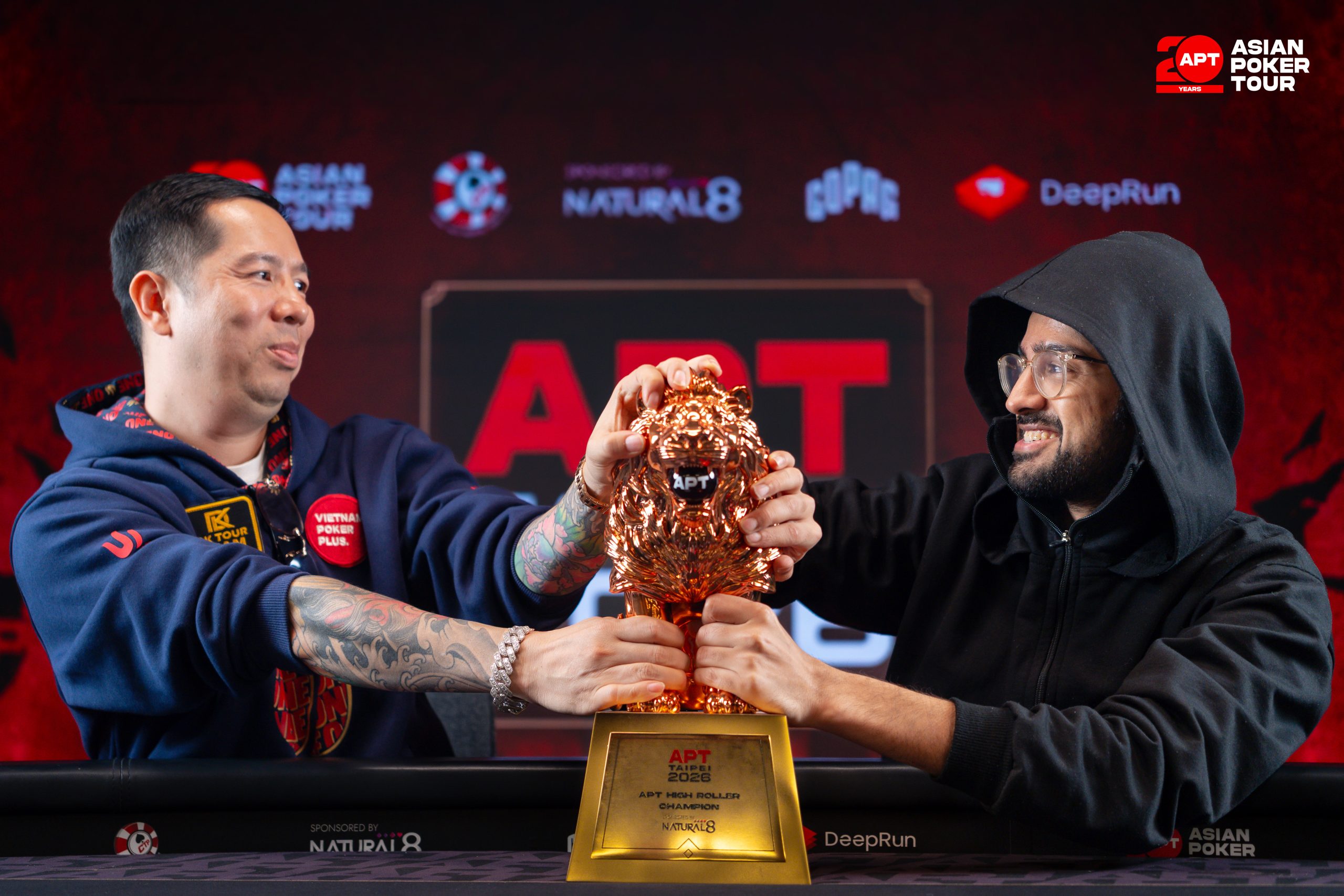 Trung Quan Nguyen (L) Ritwik Khanna (R) (Credit: APT)