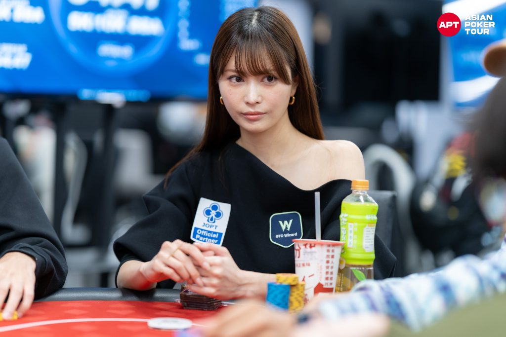 Shiina Okamoto (photo courtesy of Asian Poker Tour)
