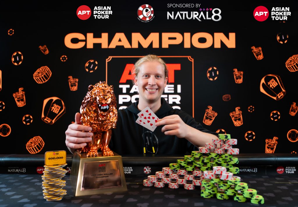 Martin Sedlak (photo courtesy of Asian Poker Tour)