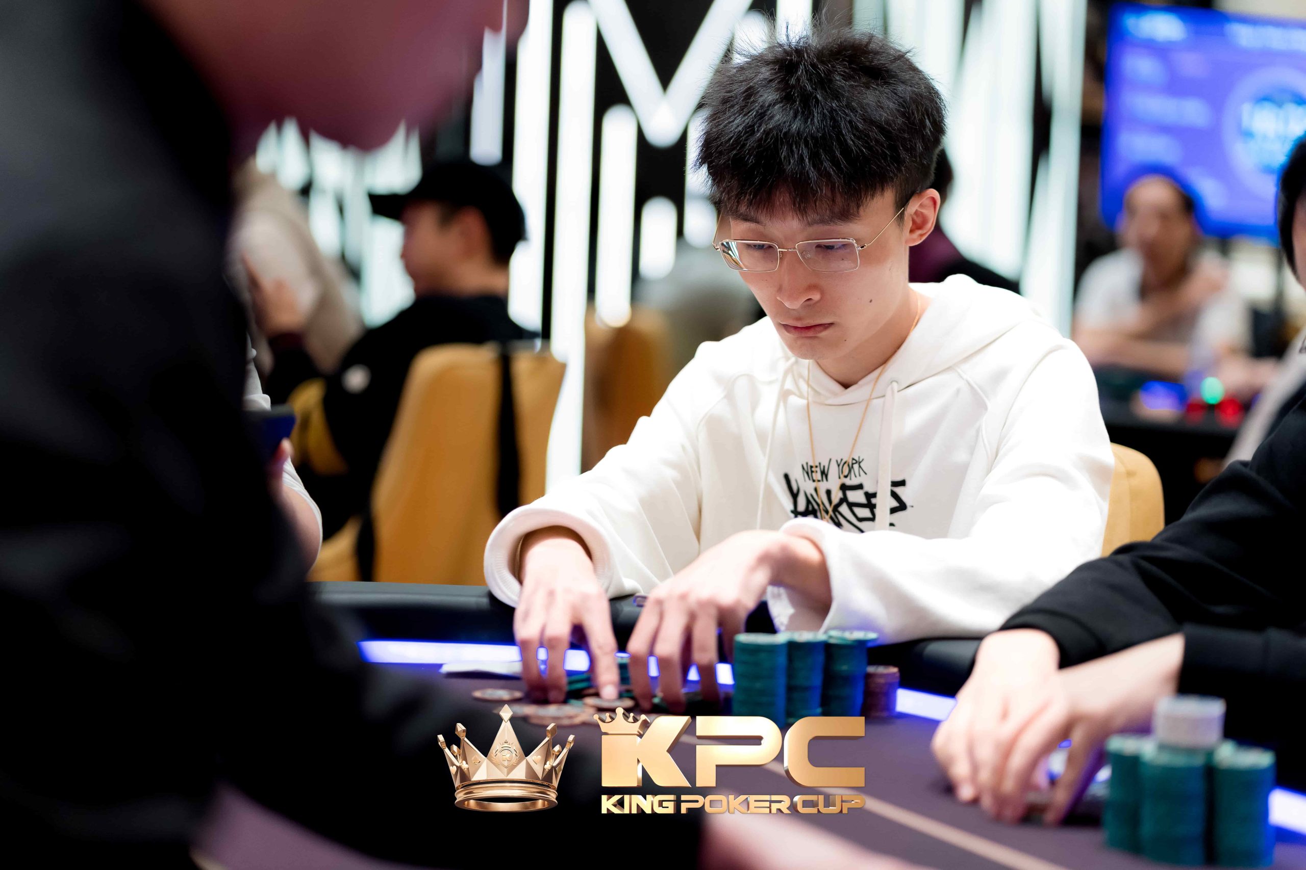 King Poker Cup - Ledong Zhou