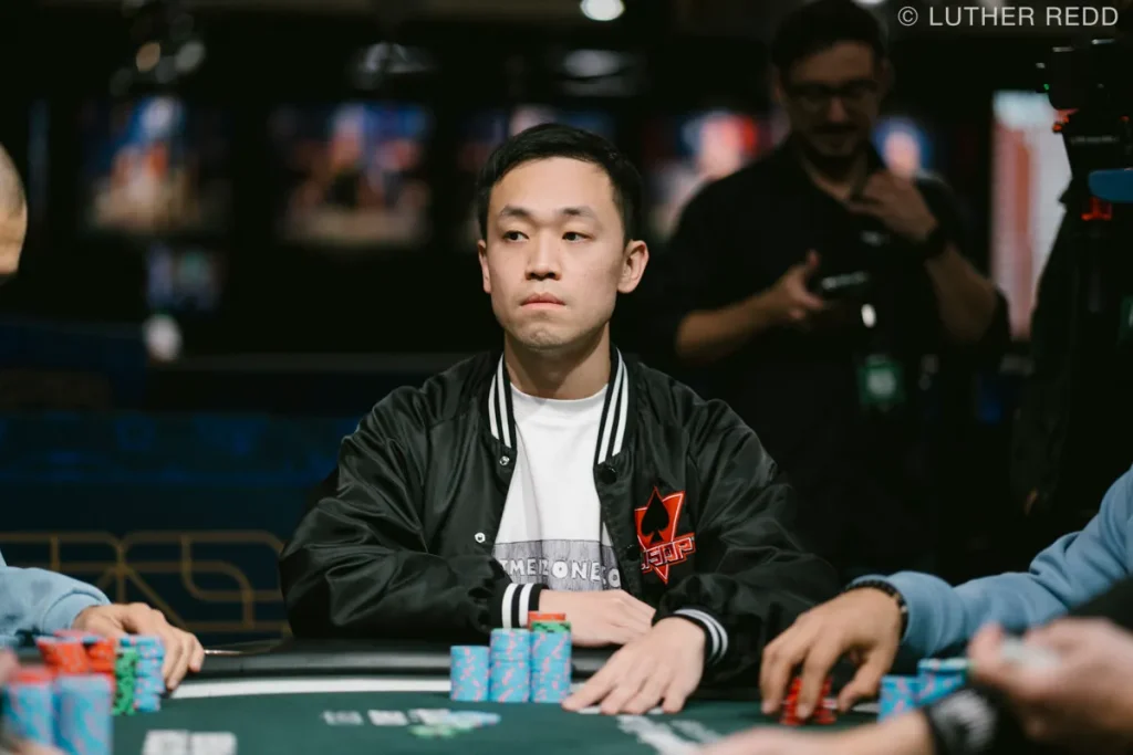 Tsz Ho Chau runs deep at 2025 WSOP - Photo by Pokernews