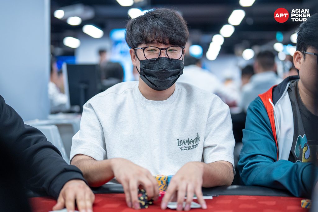 Hyundong Lee (photo courtesy of Asian Poker Tour)