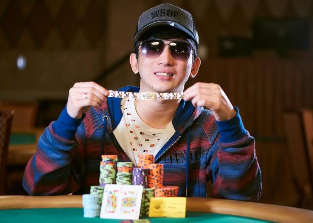 Mike Takayama 2018 World Series of Poker EV59 Day01 DSC 3916
