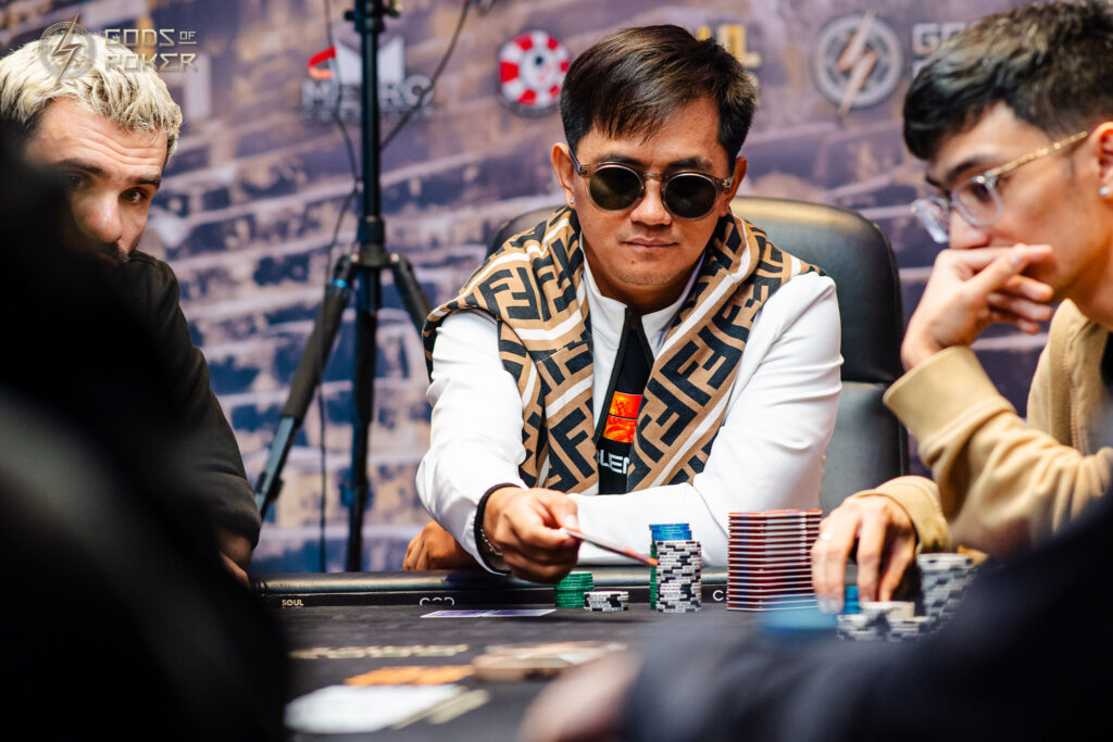 Lester Edoc held the chip lead for much of the final table before falling in 4th