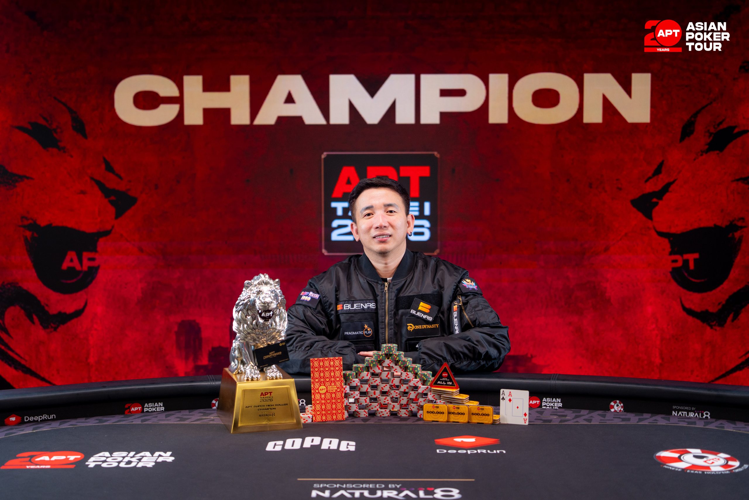 Mike Takayama won the Super High Roller for TWD 9,760,160 (Credit: APT)