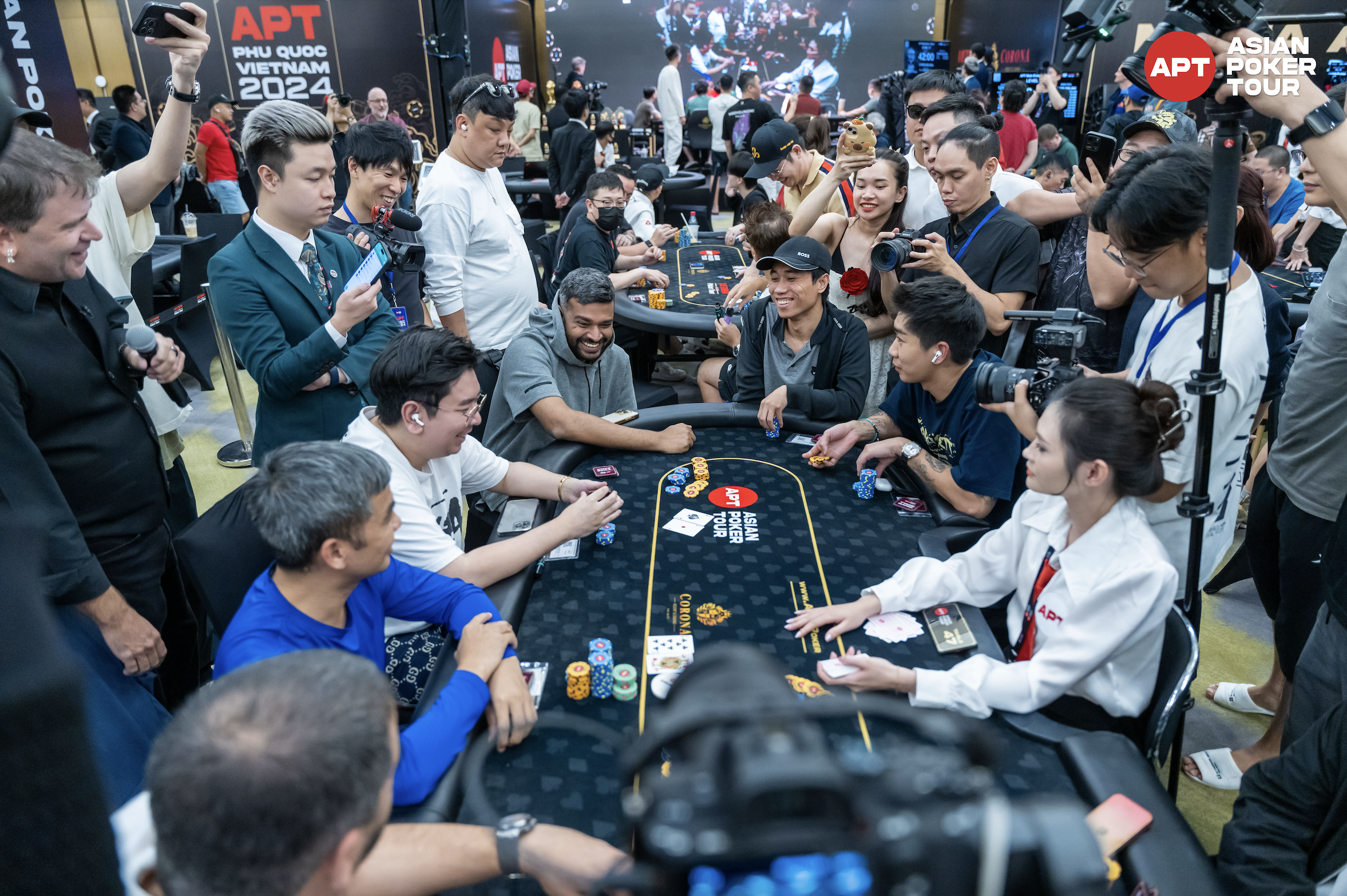 Bubble Bursts! - Photo Credit - Asian Poker Tour