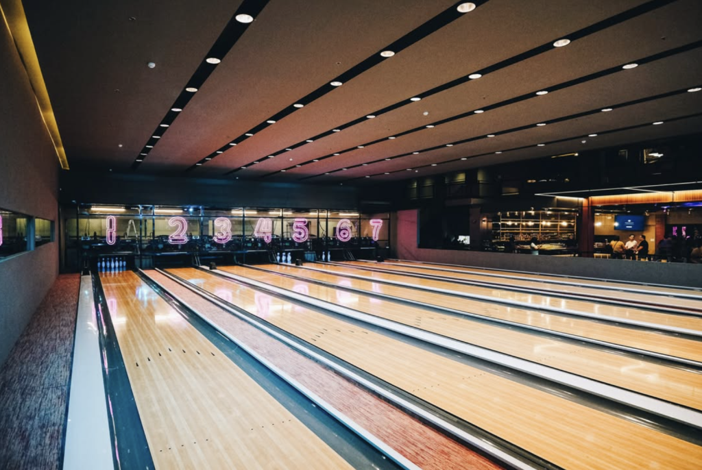 Studio 300