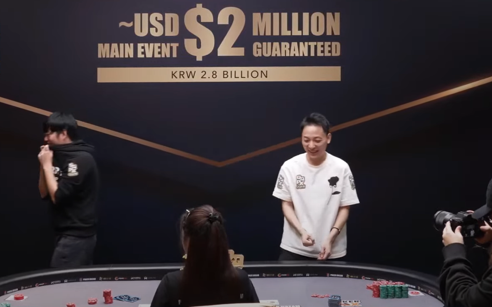 KongQingtao eliminates Zhou Yang at Poker Dream Jeju Main Event