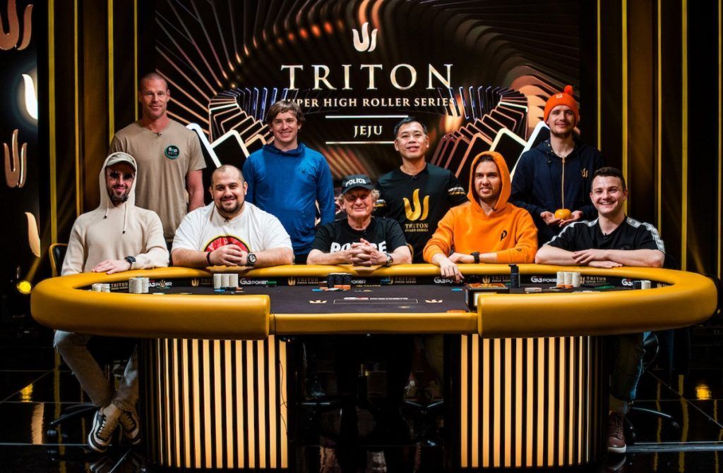 Main Event final table – Photo by Triton Poker