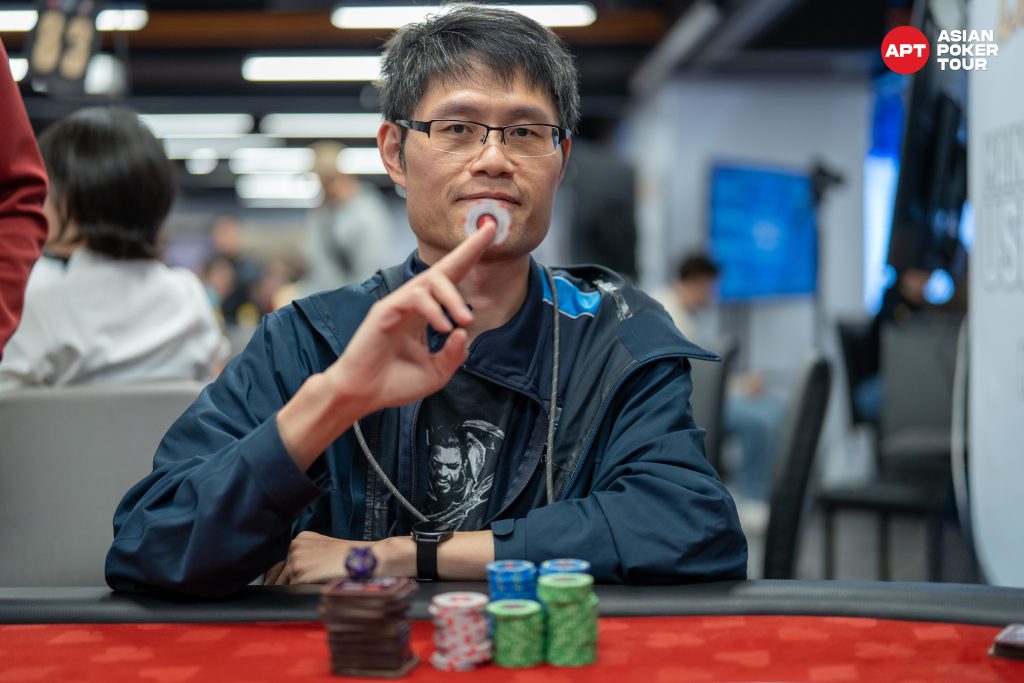 Main Event Day 3 Chip Leader Hao Shan Huang
