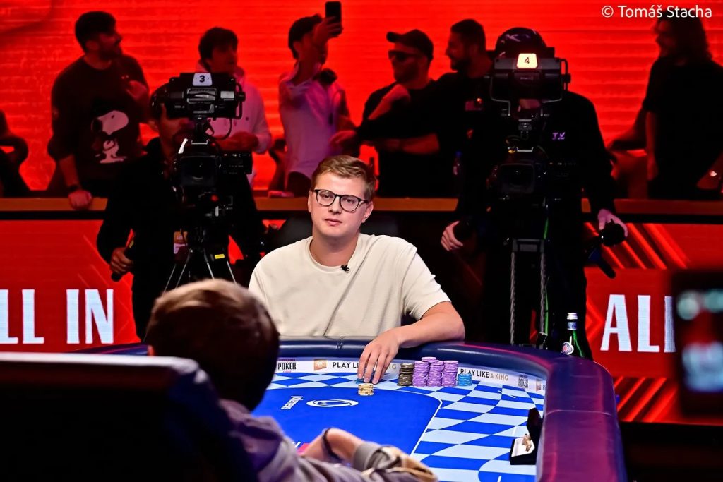 Urmo Velvelt (Estonia) took the lead in the heads-up of the WSOPE Main Event, but came in 2nd