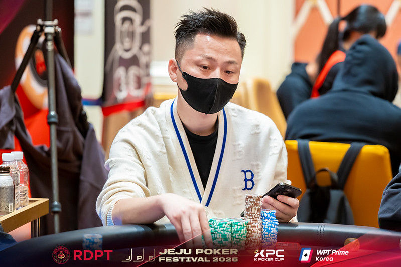Peng Deng Poker Player at Jeju Poker Festival