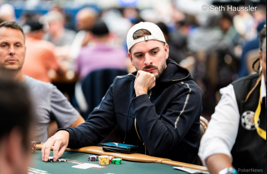 Jose Castillo – Photo credit WSOP / PokerNews – Seth Haussler