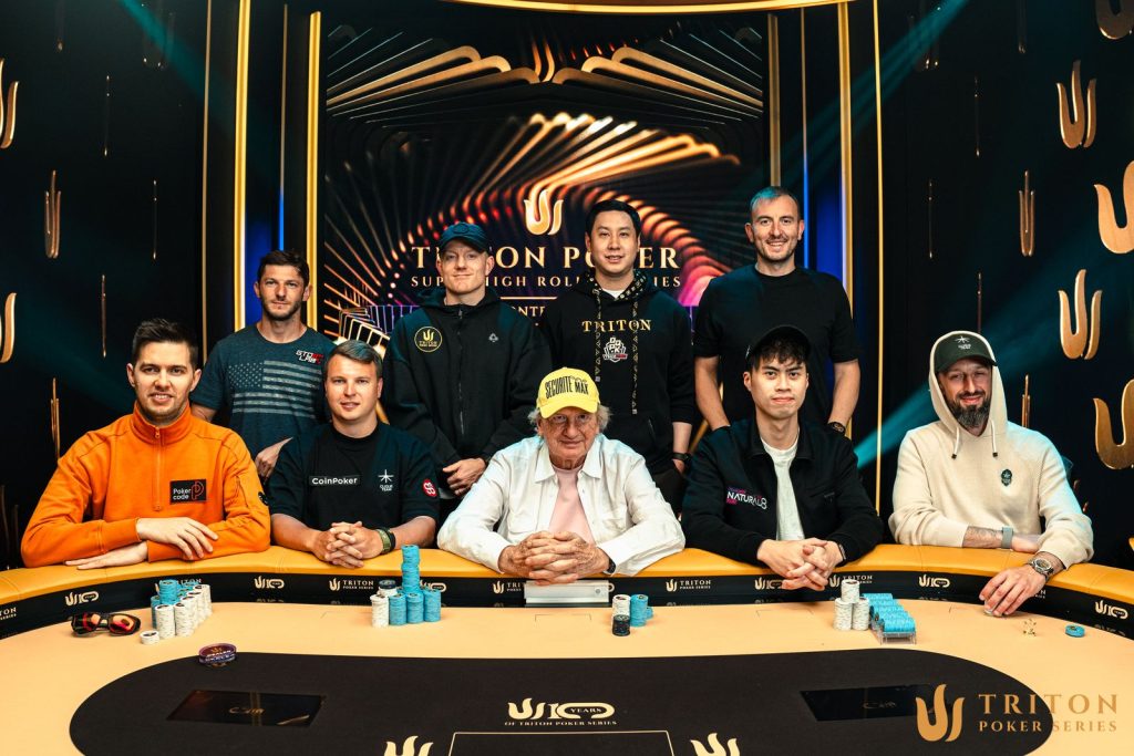 The final table (clockwise from back left): Jonathan Jaffe, Jason Koon, Punnat Punsri, Mikalai Vaskaboinikau, Igor Yaroshevskyy, Kiat Lee, Jean-Noel Thorel, Aleks Ponakovs, Matthias Eibinger.