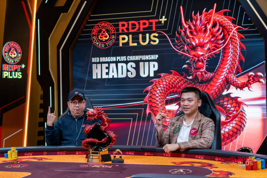 Haidi Feng (L) - Khanh Duy Ta (R)