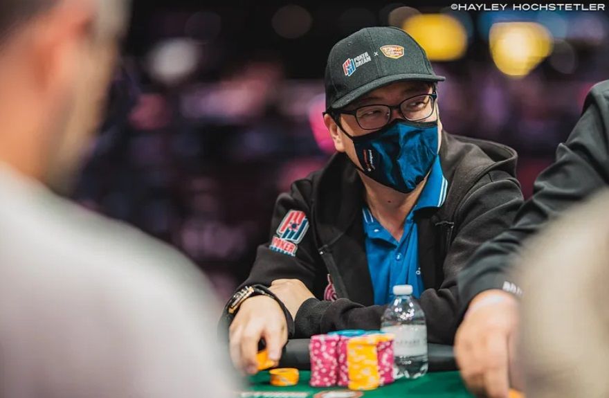 Yujian Eugen Zhou – Photo by WSOP / Pokernews