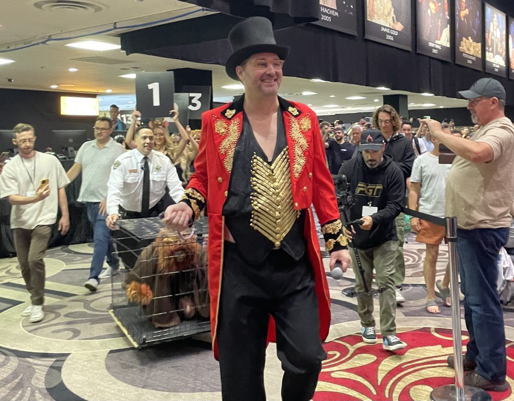 Phil Hellmuth and Dan Cates