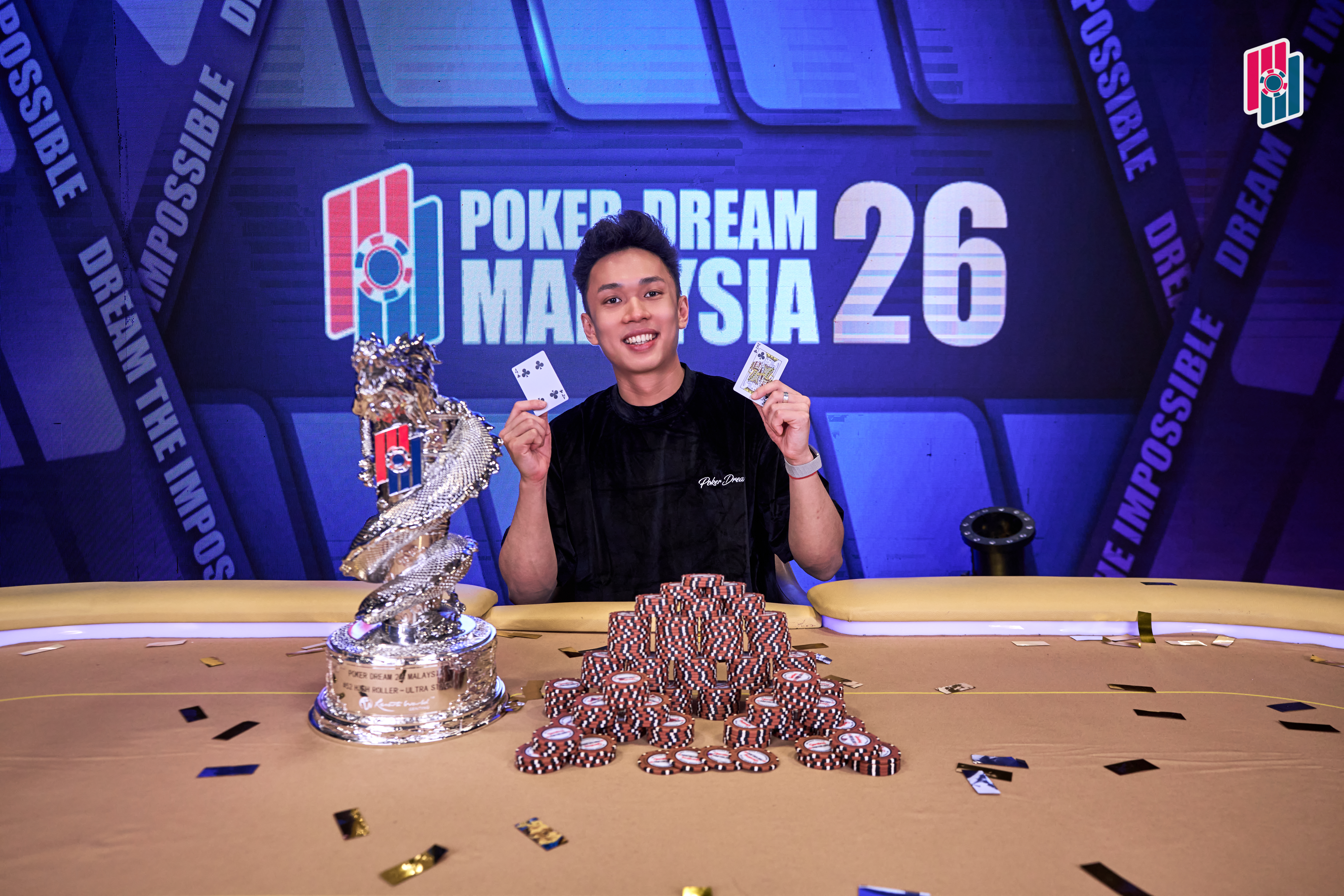Zoe Win Zachary Lim - High Roller Ultra Stack Champion