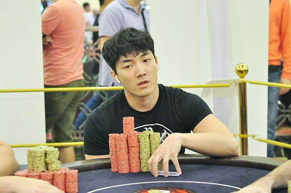 SEUNGMOOK “7high” JUNG – Photo APT
