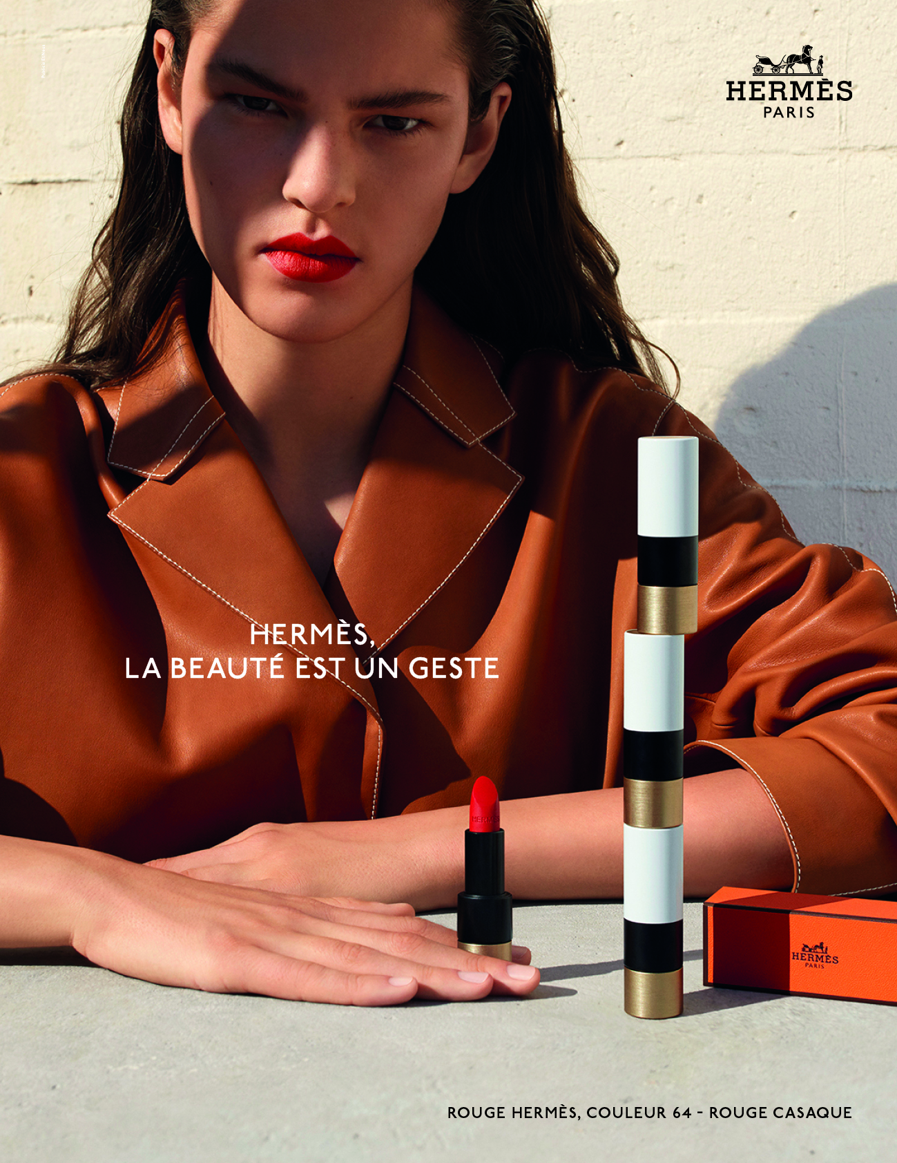 LaBeauteEstUnGeste-RougeCasaque-SP