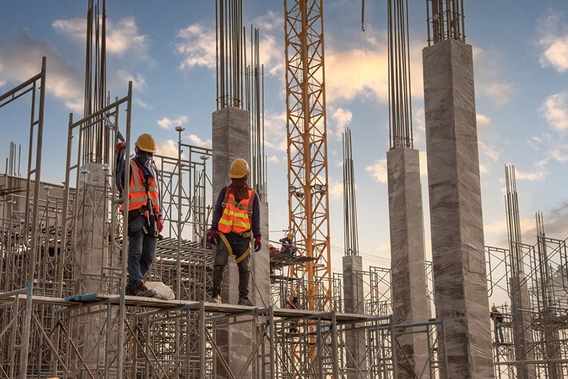 steel_column_construction_site